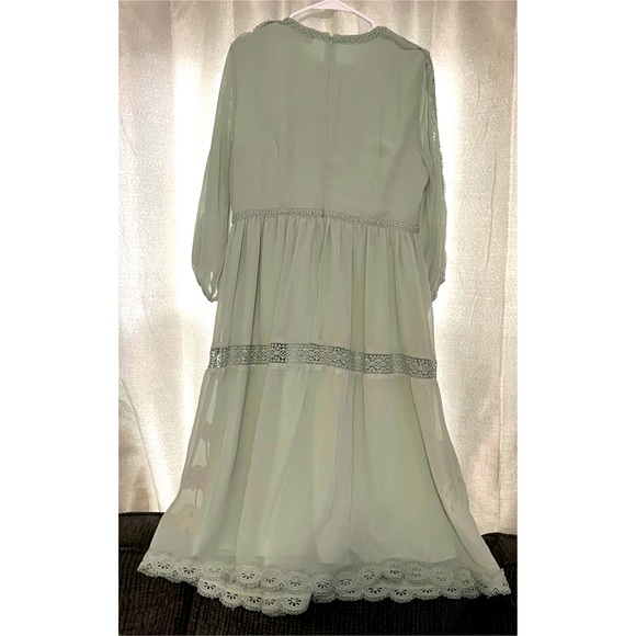 ASOS DESIGN Embroidered dress - Picture 2 of 4